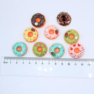 Hot Sale Schöne 24mm Hand farbe Craft Simulation Food Play Diy Zubehör Flat Back Round Resin Donut Cabochon - Product Image 3