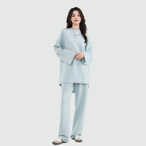Ensemble 2 pièces pour femmes musulmanes modestes haut <span class=keywords><strong>tunique</strong></span> coupe ample et pantalon droit personnalisable - Product Image 1