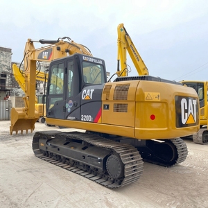 Excavatrice sur chenilles d'occasion Caterpillar CAT320d, 20 tonnes, avec outils et équipement pour la construction (CAT323, 325, 330D, 336) - Product Image 5