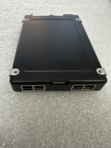For PM1655 05RJND 118999878 MZILG1T16HCJRAC3 MZ-ILG1T60 1.6TB <b>2.5</b> Inch SAS 24Gbps State Solid Drive <b>SSD</b> PM1655 <b>SSD</b> - Product Image 2