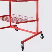 Chariot utilitaire mobile rouge à 3 niveaux avec étagères en treillis métallique, crochets en S et roulettes pivotantes pour atelier