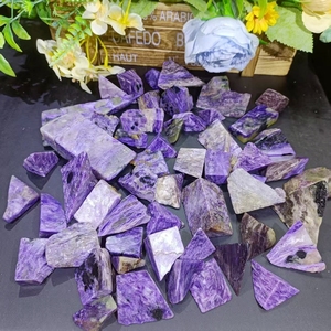 Charoita Púrpura Natural Tallada al por Mayor, Cristal de Alta Calidad, Forma Libre para Decoración del Hogar - Product Image 5