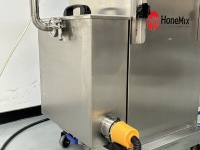 HoneMix Machine de remplissage verticale à température constante et à chauffage semi-automatique avec trémie d'agitation pour crème cosmétique liquide