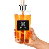 Diffuseur en verre de 1000 ml au design luxueux avec bouchon à vis en bois et logo personnalisé