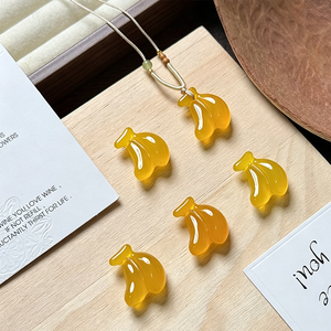 Collier pendentif banane en agate jaune naturelle de 20 mm, cordon réglable, collier en cristal de guérison pour femmes, à porter au quotidien - Product Image 4