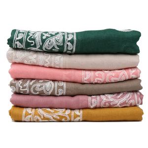 最新デザインヒジャーブ女性イスラム教徒ペイズリー花ショールとスカーフ刺繍デザインコットンヒジャーブスカーフ - Product Image 2