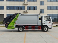 Camion compacteur de déchets mini Dongfeng Tuyi avec moteur diesel Euro 3, collecte et compression intégrées, chargeur arrière, transmission 4x2, manuel