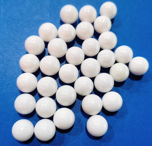 Cuentas de cerámica de circonia 95, alta resistencia al impacto, medios de molienda de superficie lisa para aplicaciones industriales - Product Image 1