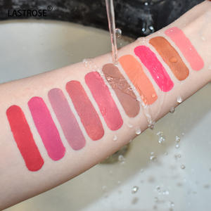 <span class=keywords><strong>Gloss</strong></span> à lèvres haute pigmentation en gros d'usine, logo personnalisé, longue tenue, waterproof, pailleté - Product Image 4