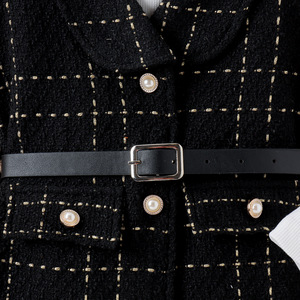 Conjuntos de Ropa para Niñas Estilo Clásico, Chaleco Negro sin Mangas, Camiseta de Manga Larga, Cinturón, Pantalones de Invierno para Niños al por Mayor - Product Image 4