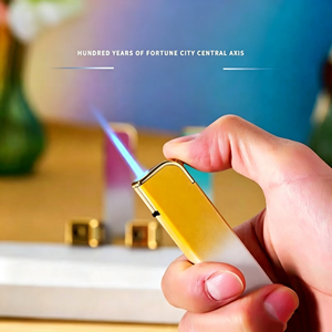 Encendedor de Butano Recargable USB de Metal Moderno con Acabado Brillante, Encendido por Presión, para Cigarrillos, Ideal para Viajes y Uso Diario - Product Image 3