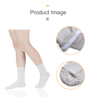 Chaussettes électrodes TENS/EMS Konmed KM407 en fibre argentée conductrice avec contrôle manuel par câble pour massage réflexologie pied-genou et amélioration de la circulation sanguine