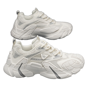 Chaussures Homme 2025 Nouvelle Collection Été Tendance Maille Respirante Polyvalentes Semelle Épaisse Résistantes à l'Usure à Lacets Course Sport Jeunesse - Product Image 1