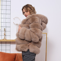Nouvelle veste d'hiver en vraie fourrure de renard avec capuche pour femme, manteau court à la mode, 2022