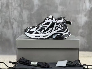 American style sports <b>shoes</b> with breathable thick soles, basketball-style casual <b>shoes</b>, luxurious brand walking <b>shoes</b> - Product Image 2