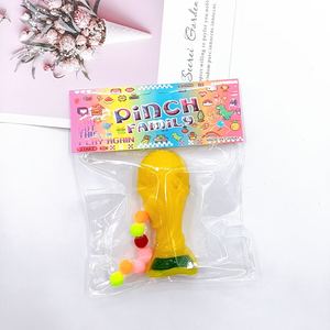 Nouvelle tendance en gros Zayu Taba Jouet Squishy Maple Mochi, Jouet anti-stress à presser et à pincer, Mascotte de jeu de football, pour soulagement du stress - Product Image 2