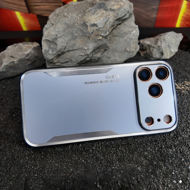 Ultra-Thin Minimalist Case for iPhone 17 ProMax / 16 / 15-17 Series - Scratch & Wear Resistant iPhone Cover