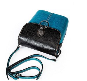 Bolsa Transversal Vintage em Couro Genuíno com Estampa em Relevo, Bolsa de Ombro Retro Feita à Mão em Couro Bovino Envelhecido, Bolsa Clássica para Mulheres - Product Image 5
