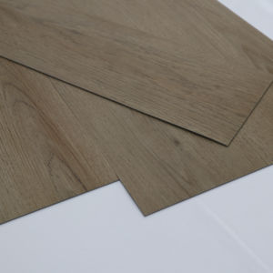 Baldosas de Vinilo Coreanas Certificadas Ignífugas para Rutas de Escape en Edificios de Gran Altura con Características de Seguridad Acústica y Antideslizantes - Product Image 1