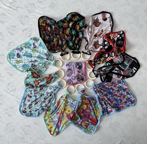 Hộp quà bí ẩn dành cho thú bông mềm mại cho bé sơ sinh với họa tiết động vật hoa văn ngẫu nhiên, khăn yếm bằng sợi tre cho bé trai bé gái - Product Image 1