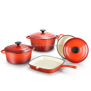 Vente <span class=keywords><strong>en</strong></span> gros d'ustensiles de cuisine rouge Casserole <span class=keywords><strong>en</strong></span> <span class=keywords><strong>fonte</strong></span> à induction Casserole <span class=keywords><strong>en</strong></span> <span class=keywords><strong>fonte</strong></span> <span class=keywords><strong>émaillée</strong></span> antiadhésive pour le <span class=keywords><strong>four</strong></span> Ensembles de casseroles - Product Image 5