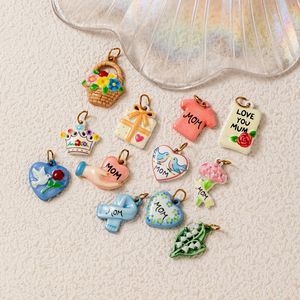 Pendentif YIMEILI en acier inoxydable plaqué or PVD 18 carats, émail, pour <span class=keywords><strong>la</strong></span> fête des Mères, motif cœur œillet, breloque cadeau DIY pour collier - Product Image 4