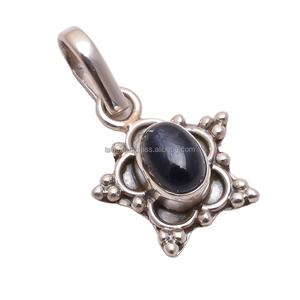 Pendentif en kyanite pour femmes, argent sterling 925, fabrication artisanale indienne, bijoux de fête - Product Image 1