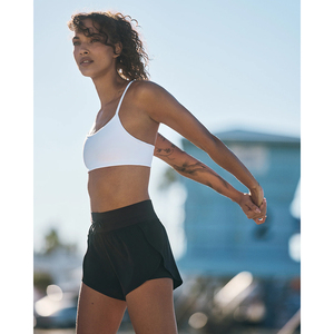 Shorts de sport 2 en 1 pour femmes, respirants, pour la course à pied, le yoga, la <span class=keywords><strong>randonnée</strong></span>, athlétiques, à séchage rapide, avec doublure et poches pour téléphone - Product Image 2