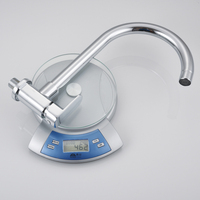 Robinet de cuisine mural classique durable en alliage de zinc chromé, eau froide uniquement, pivotant à 360 degrés avec cartouche en laiton