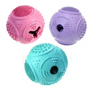 Üretici 499 adedi özelleştirilebilir renk kauçuk Pet çiğnemek oyuncak tedavi topu toptan kauçuk köpek gıda dağıtıcı çiğneme için dayanıklı