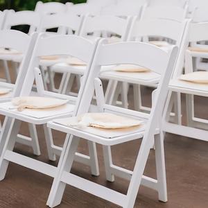 Modern <strong>Folding</strong> <strong>Chairs</strong> for Outdoor Events Dining and Patio Wholesale Black and <strong>White</strong> Plastic Outdoor Furniture - Product Image 5