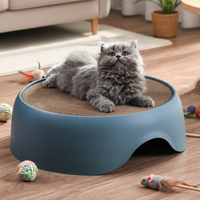 Arbre à chat intelligent avec griffoir en carton et lit en bois, design durable à 2 niveaux, base antidérapante résistante à l'usure, planche à gratter pour chat