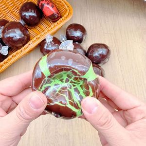 Juguete Antiestrés de Oficina con Forma de Bola de Chocolate, Juguete Portátil de TPR para Aliviar el Estrés, Juguete Antiestrés para Escritorio, Juguete Sensorial para Adultos - Product Image 5