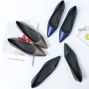 Y 34-42 nuove <span class=keywords><strong>scarpe</strong></span> Slip-on da donna a punta a <span class=keywords><strong>tacco</strong></span> <span class=keywords><strong>basso</strong></span> alla moda e versatili <span class=keywords><strong>eleganti</strong></span> per il pendolarismo tacchi alti - Product Image 2