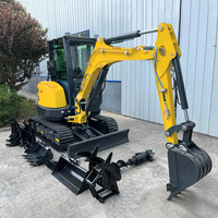 Livraison Gratuite Mini-Excavatrice sur Chenilles EPA 3,5 Tonnes 4 Tonnes Moteur Euro5 avec Godet à Pince pour Usage Agricole