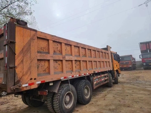 Camión Pesado Usado Shacman X3000 2012, 12 Llantas, 8X4, Transmisión Automática, Euro 4, Motor Diésel Weichai, Volante a la Izquierda, Cámara Trasera - Product Image 5