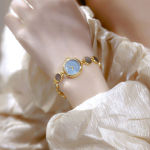 Nouvelle montre haut de gamme Aurora Natural Shell FA1873 - Product Image 4