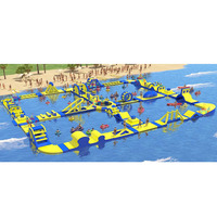 Extérieur à grande échelle personnaliser le parcours d'obstacles de parc aquatique gonflable de sports nautiques et de loisirs de lac pour flotter sur l'eau