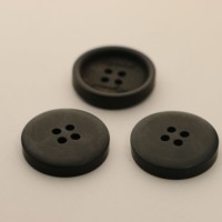 Kancing Resin Berkualitas Tinggi yang Dapat Disesuaikan, 4 Lubang, Bagian Belakang Datar, Motif Kotak/Hati, Ramah Lingkungan, Desain Sederhana Berkilau Tinggi