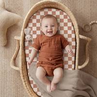 Draps de lit pour bébé certifiés GOTS en gros, en mousseline de coton biologique soyeuse antidérapante pour nouveau-né, drap-housse mignon pour berceau et lit de bébé