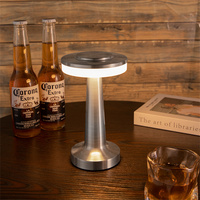 Nordique moderne luxe éclairage de noël Rechargeable Restaurant LED lampes de Table lampes de chevet pour la décoration intérieure lampe de Table tactile