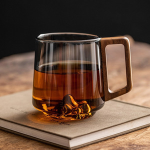 Tasse à thé en verre borosilicate de haute qualité avec poignée en bois, transparente, gris fumé, pour usage domestique - Product Image 4