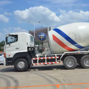 Caminhão de misturador de concreto japonês 2018 usados