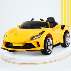 Auto Elettrica <span class=keywords><strong>per</strong></span> <span class=keywords><strong>Bambini</strong></span> con Telecomando, <span class=keywords><strong>3</strong></span>-8 <span class=keywords><strong>Anni</strong></span>, Alimentata a Batteria, Giocattolo con Doppia Porta - Product Image 3