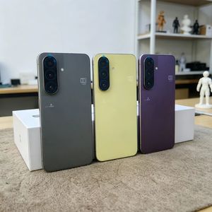 Smartphones A56 5G 24 Go + 1 To, téléphone tendance à prix abordable, vente directe d'usine, batterie grande capacité 7000 mAh, double SIM, caméra HD - Product Image 1