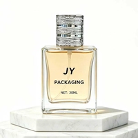 Botella de Perfume Cuadrada de Vidrio Vacía de 30 ml, con Logotipo Personalizado, Tapa Plateada, Atomizador de Fragancia Recargable para Envasado de Cosméticos