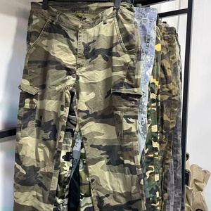 Ropa de Camuflaje de <span class=keywords><strong>Segunda</strong></span> <span class=keywords><strong>Mano</strong></span> en Venta al Por Mayor a Precio Económico, Cantidad Mínima de Pedido 45 Kilogramos, Ropa Usada de Tienda de <span class=keywords><strong>Segunda</strong></span> <span class=keywords><strong>Mano</strong></span> - Product Image 4