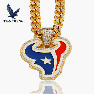 Collar con Colgante del Equipo de Fútbol Americano de los Houston Texans, Nuevo Estilo con Cadena Cubana Brillante, Chapado en Oro, Joyería de Aleación - Product Image 1