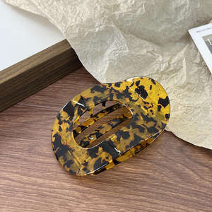 กิ๊บติดผมทรงครึ่งวงกลมอะซิเตท ยูซี ขนาด 10 ซม. ดีไซน์สร้างสรรค์ สำหรับเด็กผู้หญิง ใช้สำหรับรวบผมหางม้า หรือรวบผม - Product Image 4