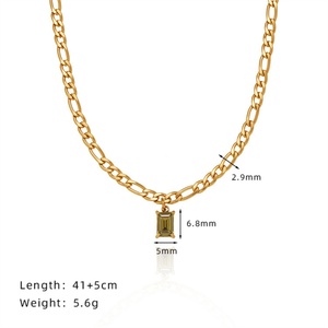 Collier en cristal de haute joaillerie, chaîne Figaro en acier inoxydable plaqué or vintage, pendentif en zircon vert - Product Image 6